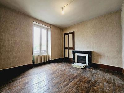 Maison - 285 m² - 9 pièces