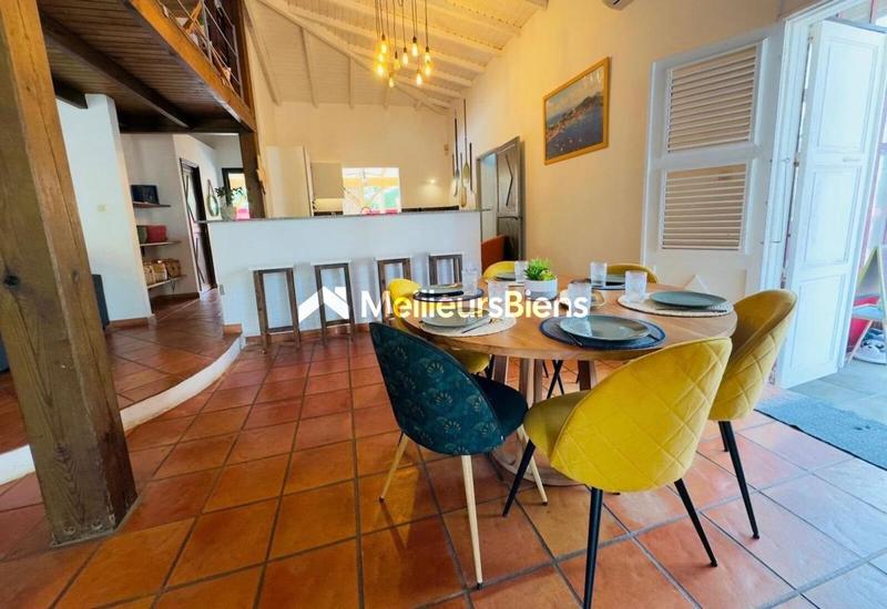 Maison - 156 m² - 4 pièces