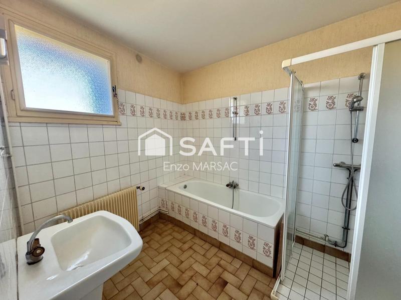 Maison - 138 m² - 5 pièces