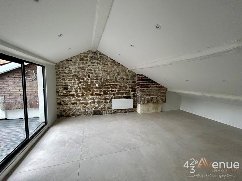 Appartement - 60 m² - 2 pièces