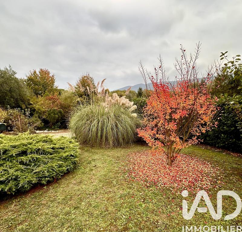 Maison - 111 m² - 6 pièces