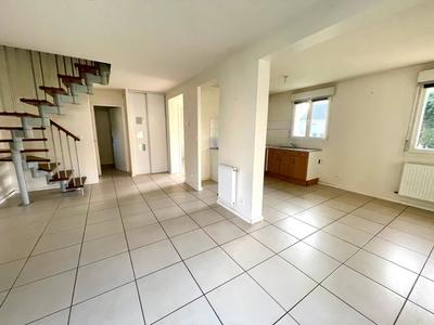Maison - 88 m² - 4 pièces