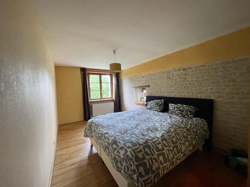 Maison - 392 m² - 8 pièces