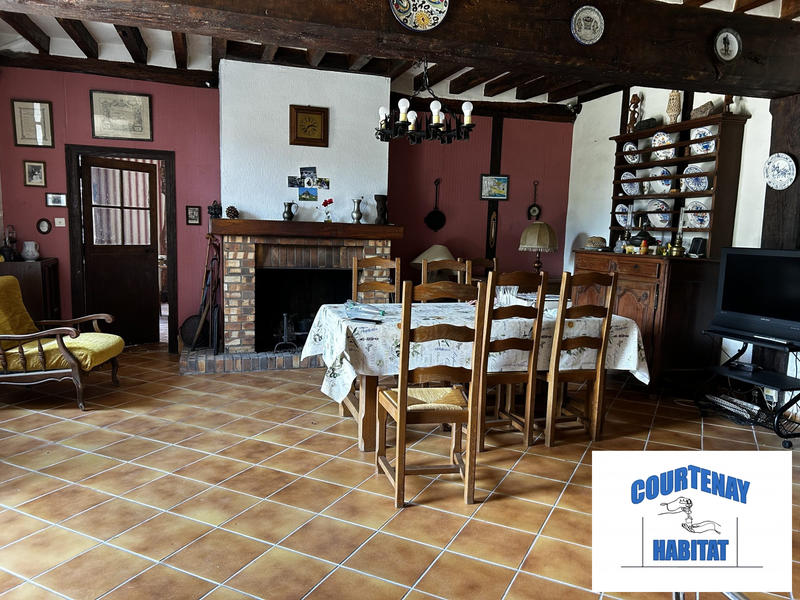 Maison traditionnelle - 110 m² - 4 pièces