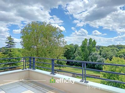 Appartement - 72 m² - 2 pièces