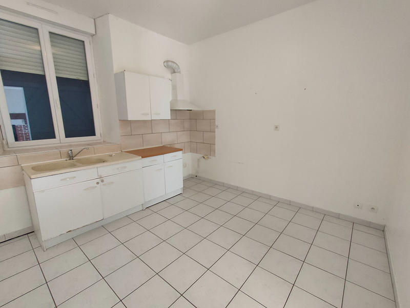 Maison - 180 m² - 10 pièces