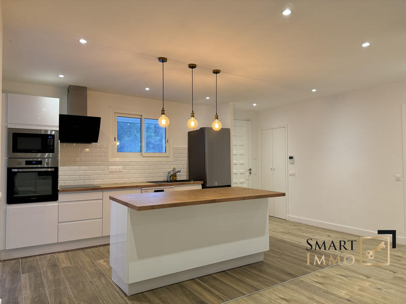 Maison - 120 m² - 6 pièces