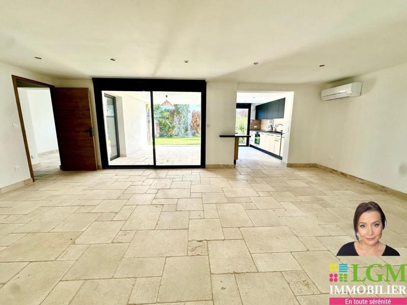 Appartement - 98 m² - 4 pièces