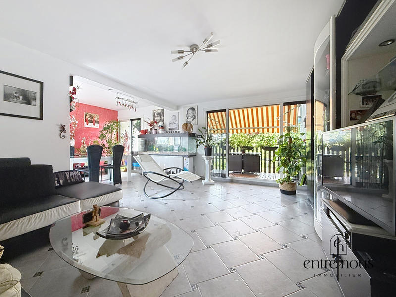 Appartement - 103 m² - 3 pièces