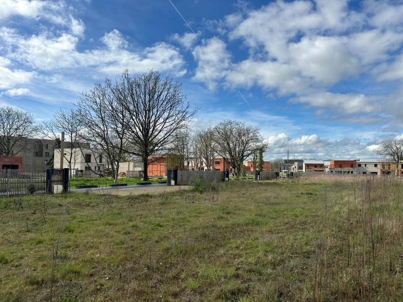 Terrain - 203 m²