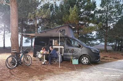 Renault Trafic Antilope Van Flex 5 - Visible au Chambon-Feugerolles