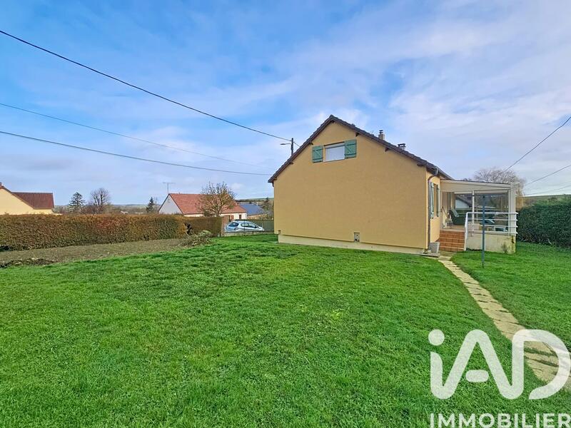 Maison - 98 m² - 4 pièces