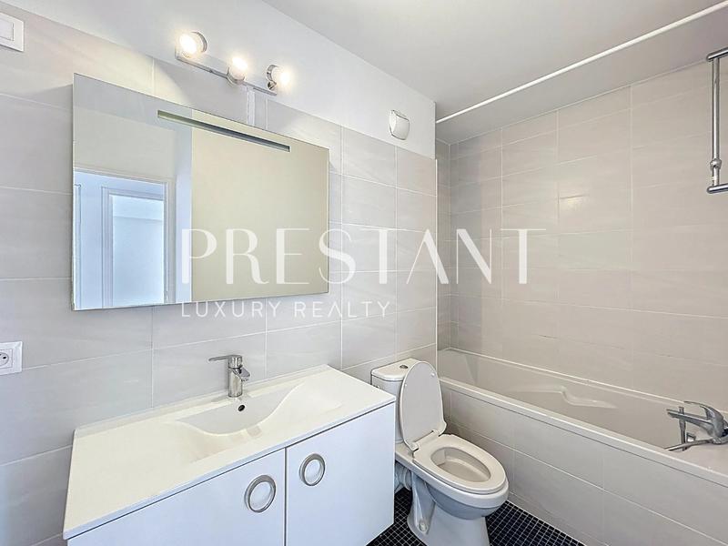 Appartement - 103 m² - 4 pièces