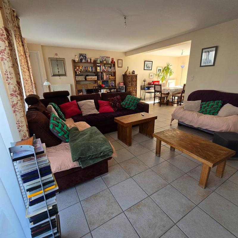 Maison - 184 m² - 8 pièces