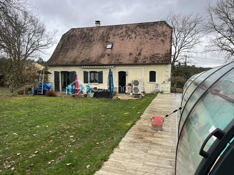 Maison - 138 m² - 6 pièces