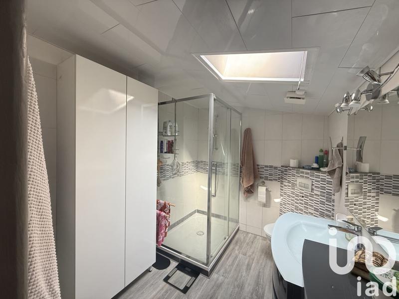 Maison - 193 m² - 6 pièces