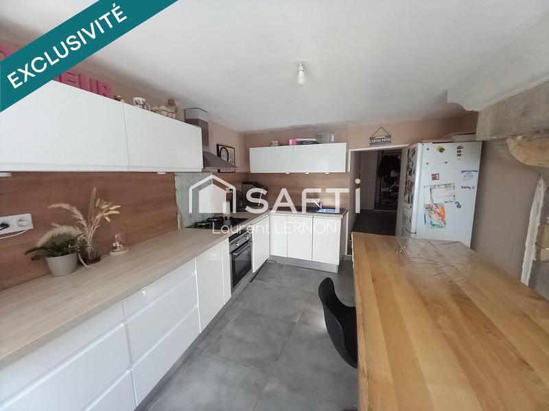 Maison - 101 m² - 5 pièces