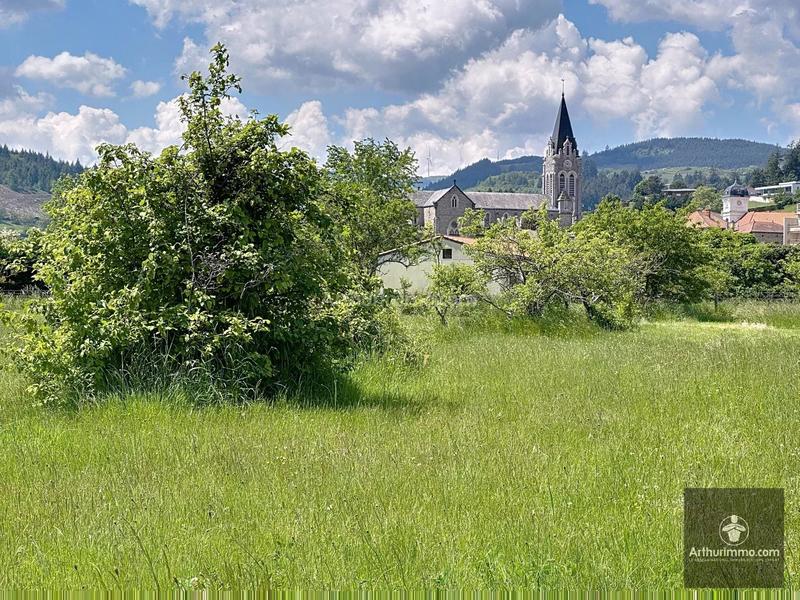 Maison - 240 m² - 10 pièces