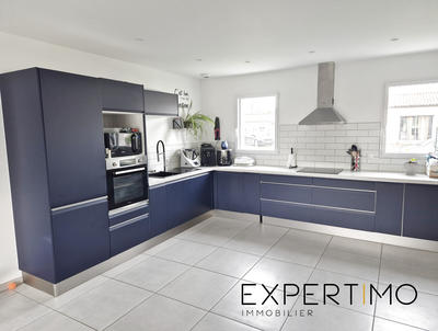 Maison - 107 m² - 5 pièces