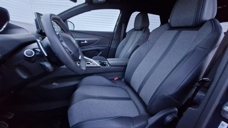 Peugeot 3008 Hybrid 180 E-Eat8 Allure Pack