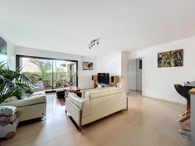 Appartement - 85 m² - 3 pièces