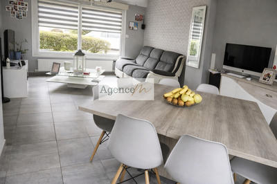 Maison - 82 m² - 4 pièces