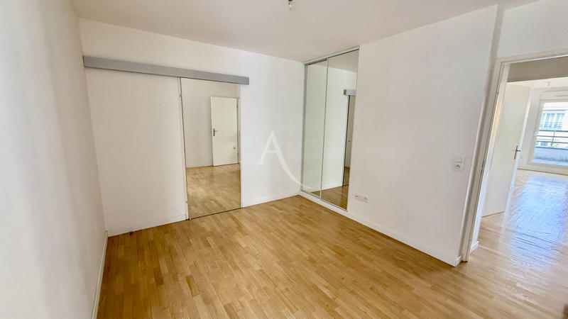 Appartement - 103 m² - 5 pièces