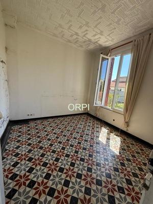 Maison - 65 m² - 5 pièces