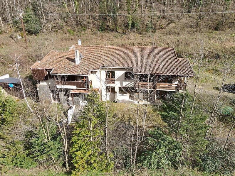 Local commercial - 500 m² - 18 pièces