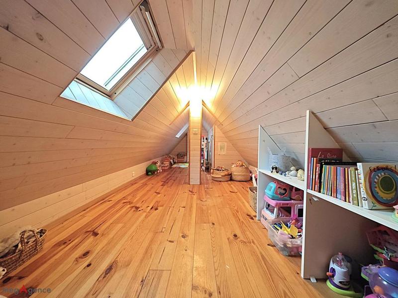 Maison - 138 m² - 6 pièces