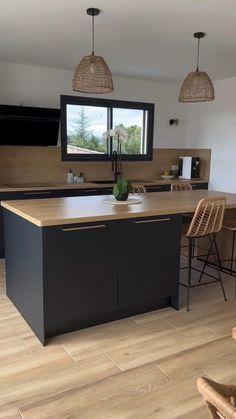 Maison - 84 m² - 4 pièces