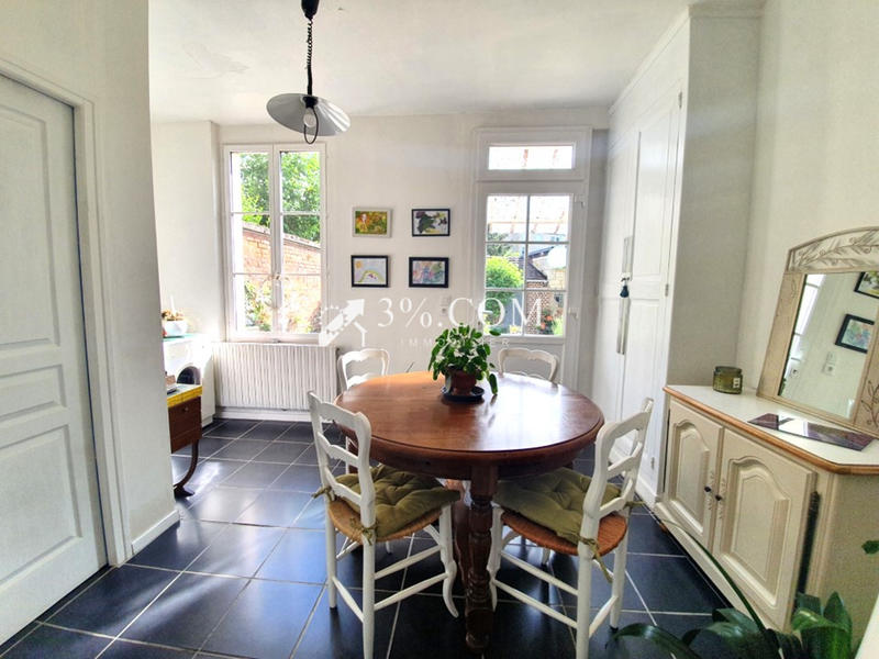 Maison de ville - 190 m² - 7 pièces