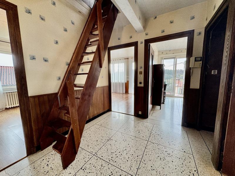 Appartement - 87 m² - 3 pièces