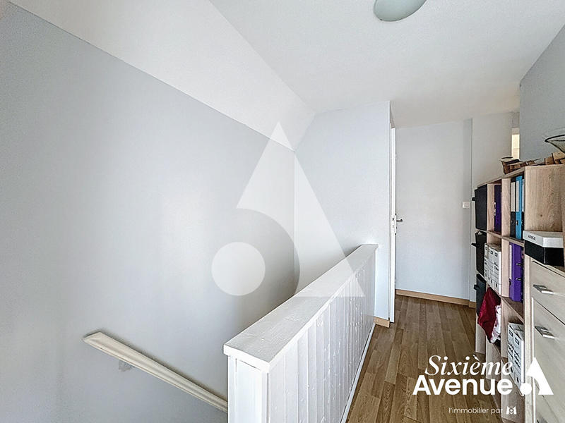 Maison - 108 m² - 4 pièces