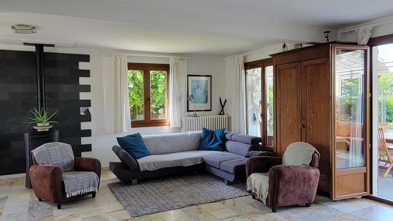 Maison - 225 m² - 7 pièces