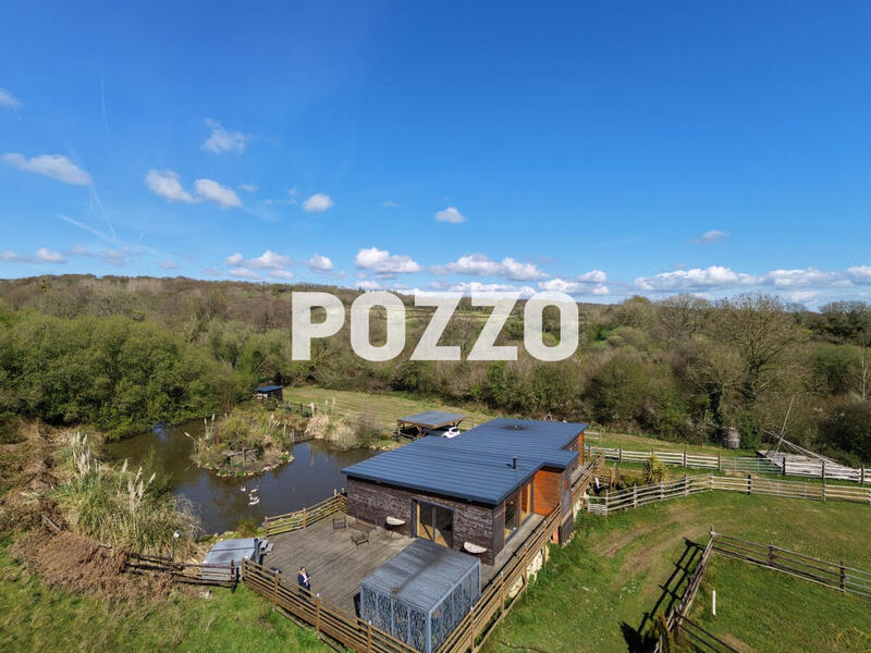 Maison - 105 m² - 4 pièces