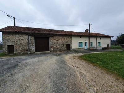 Maison - 82 m² - 5 pièces