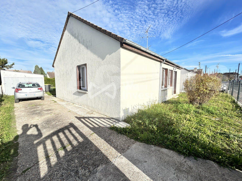Maison - 90 m² - 5 pièces