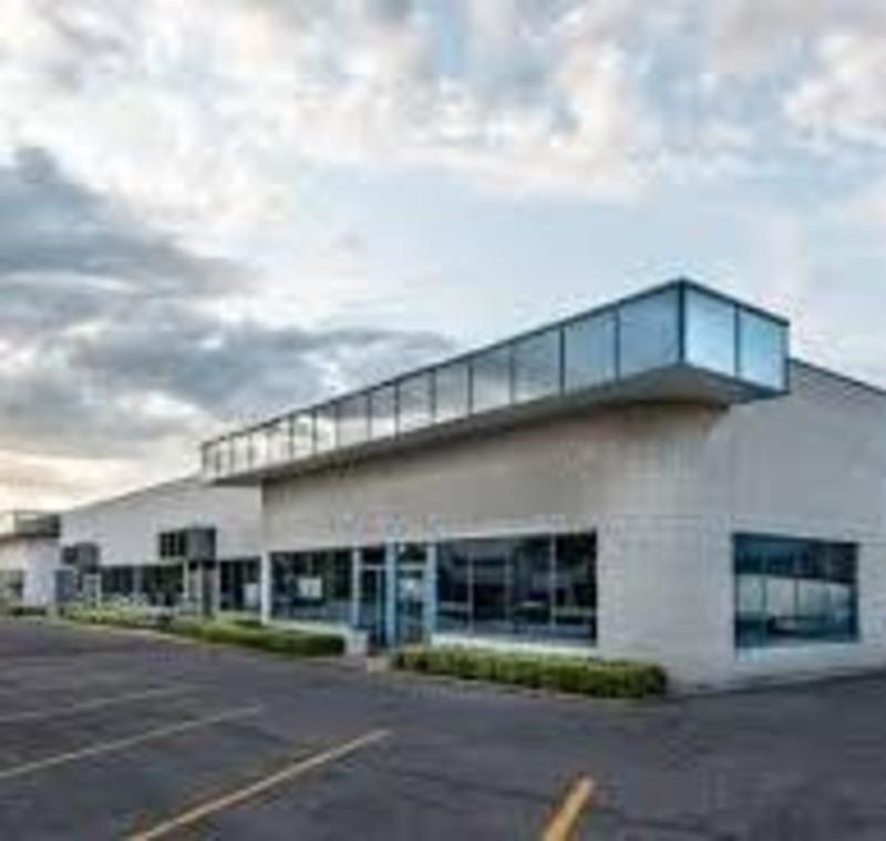 Local commercial - 399 m² - 2 pièces