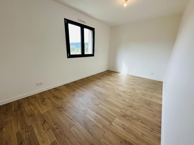 Villa - 146 m² - 6 pièces