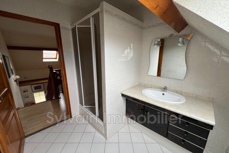 Maison - 159 m² - 7 pièces