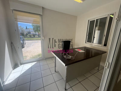 Bureau - 172 m² - 12 pièces