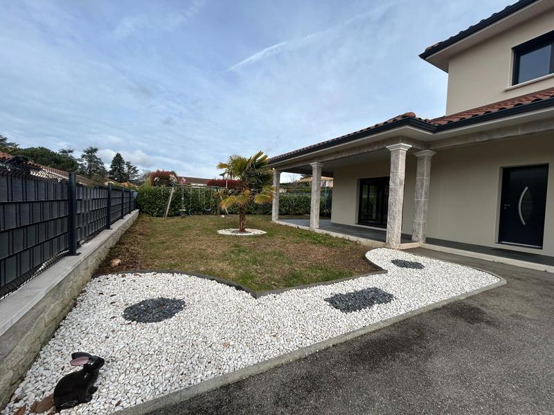 Maison - 173 m² - 6 pièces