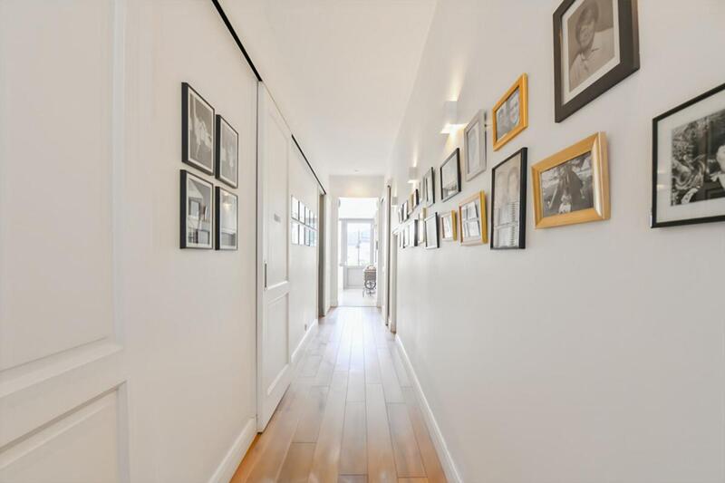 Maison - 245 m² - 8 pièces