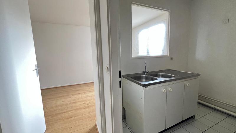 Studio - 32 m² - 1 pièce