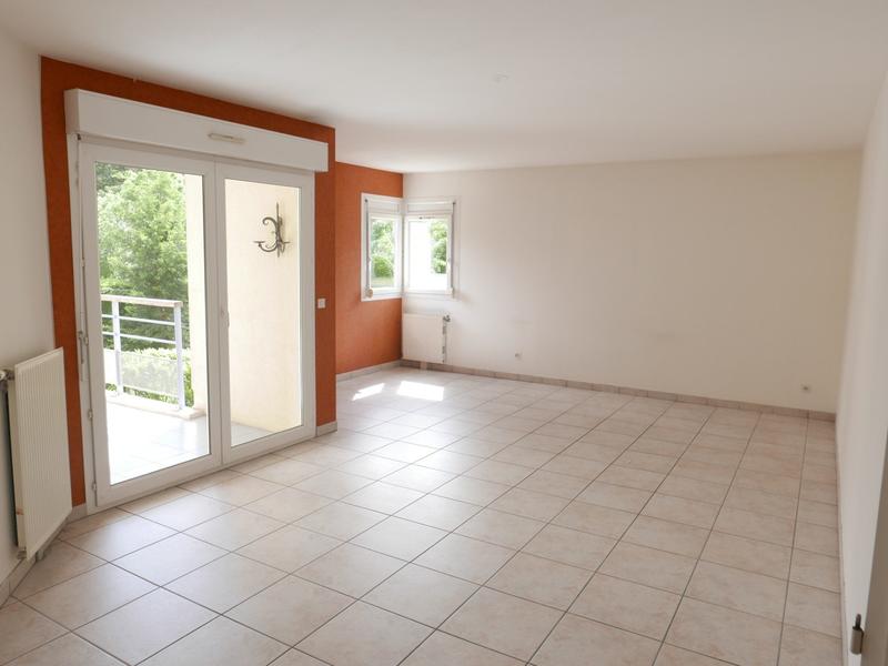 Appartement - 81 m² - 3 pièces