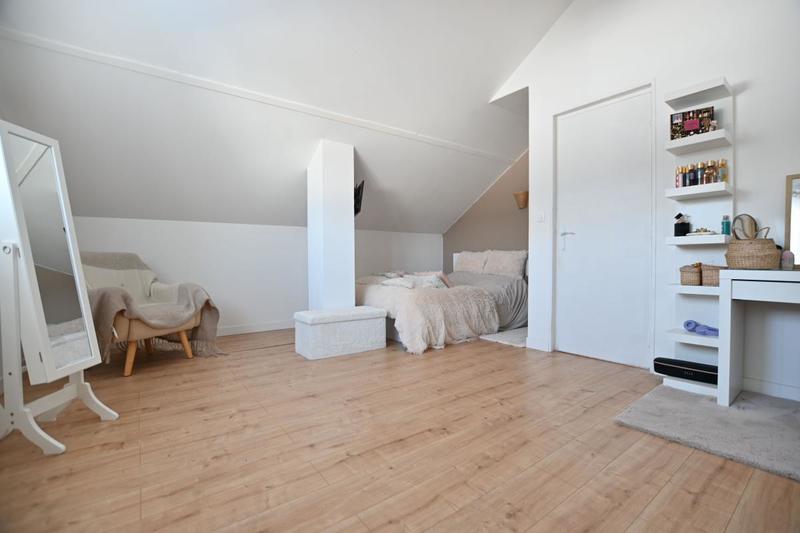 Maison - 131 m² - 4 pièces