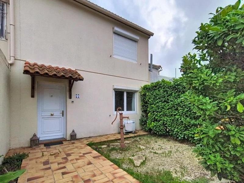 Maison - 92 m² - 4 pièces