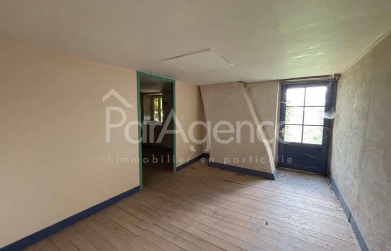 Maison - 253 m² - 14 pièces