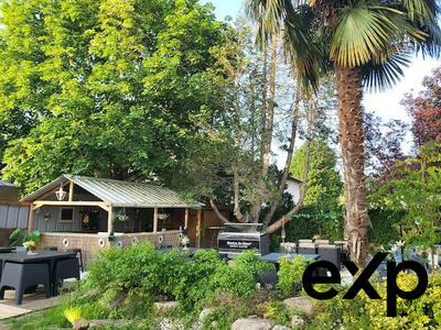 Fonds de commerce - 2 000 m²